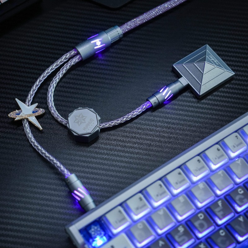Teclado Huahuo Pro 8K con Eje  - Desk Setup Computer reseña y precio